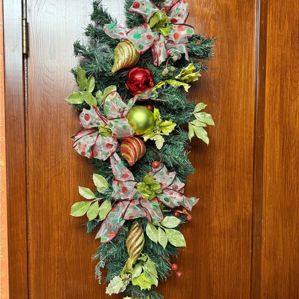 Home interiors Festive Green and Red Holiday Door Swag